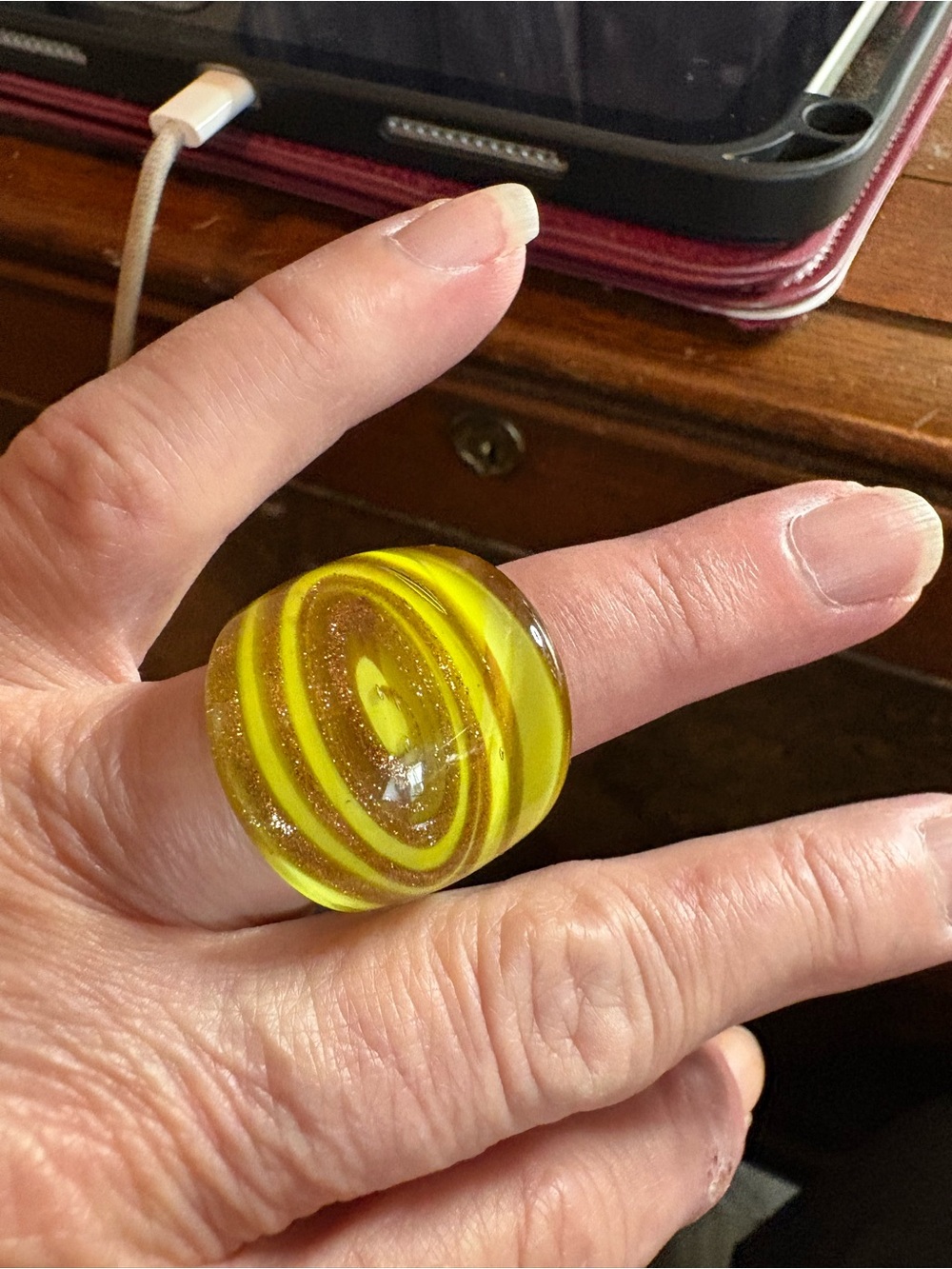Yellow Swirl Decorative Glass Ring - Unbranded size 6 1/2